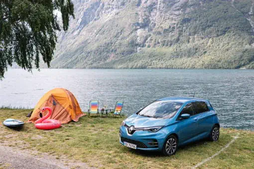 Zoe med overraskende rækkevidde